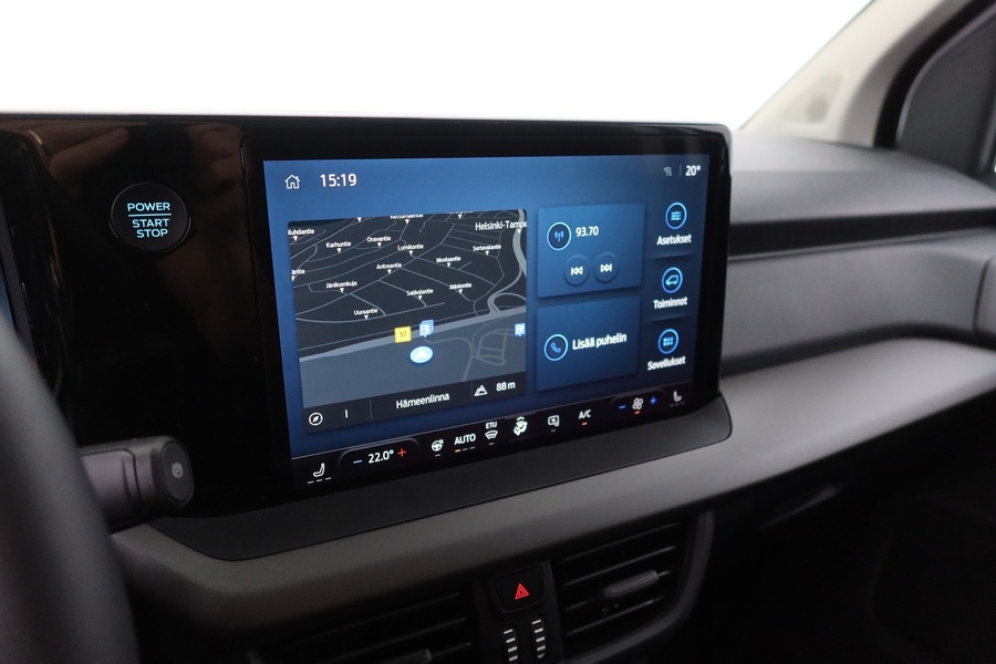 Ford Transit Courier vaihtoauto