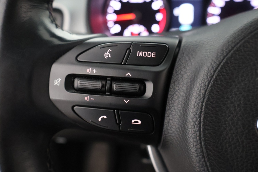 Kia Stonic vaihtoauto