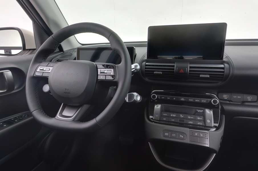 Hyundai INSTER vaihtoauto