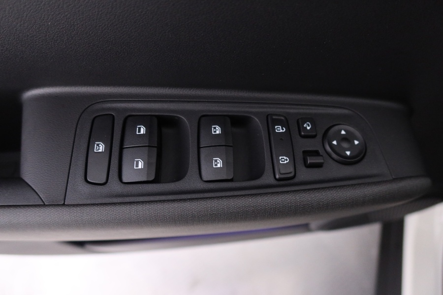 Hyundai INSTER vaihtoauto