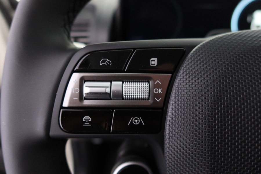 Hyundai INSTER vaihtoauto