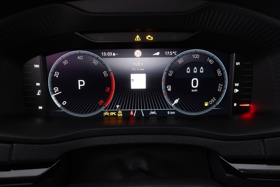 Skoda Karoq vaihtoauto
