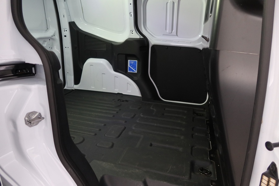 Ford Transit Courier vaihtoauto