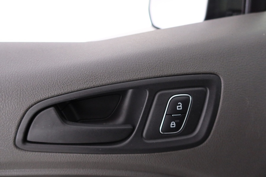 Ford Transit Connect vaihtoauto