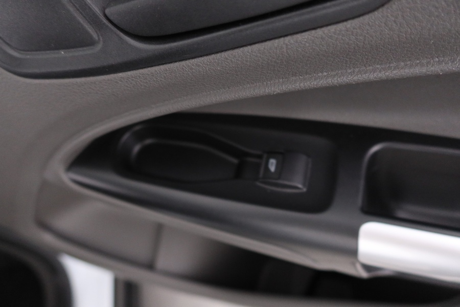 Ford Transit Connect vaihtoauto