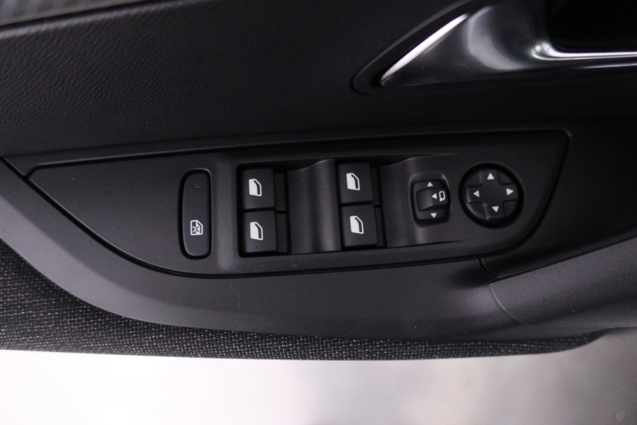 Peugeot 2008 vaihtoauto