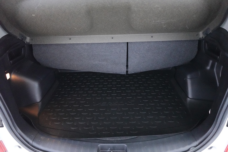 Toyota Verso-S vaihtoauto