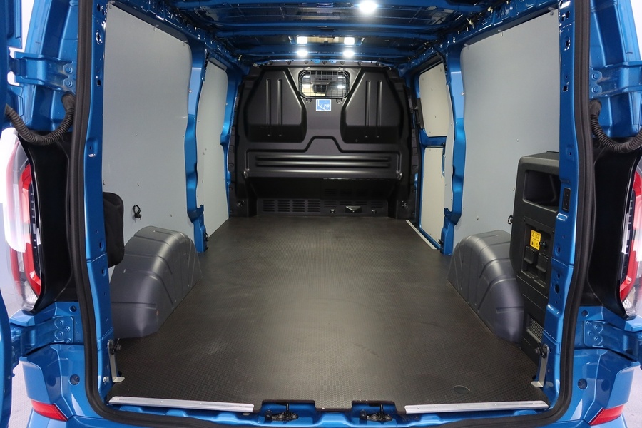 Ford Transit Custom vaihtoauto