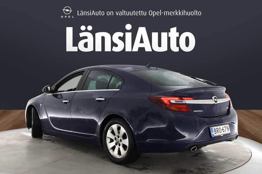 Opel Insignia vaihtoauto