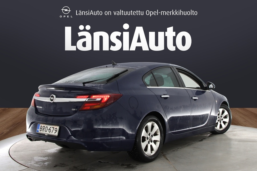 Opel Insignia vaihtoauto