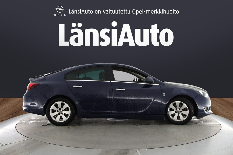 Opel Insignia vaihtoauto