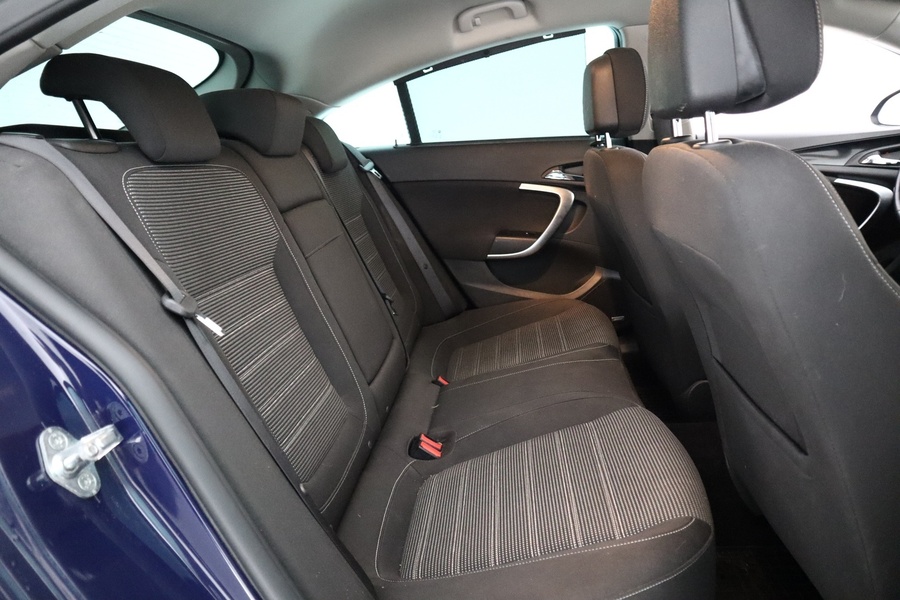 Opel Insignia vaihtoauto