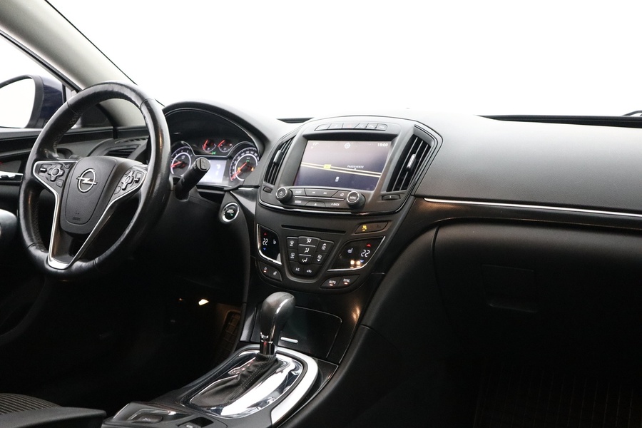 Opel Insignia vaihtoauto