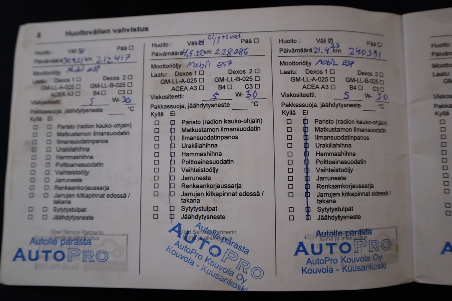 Opel Insignia vaihtoauto