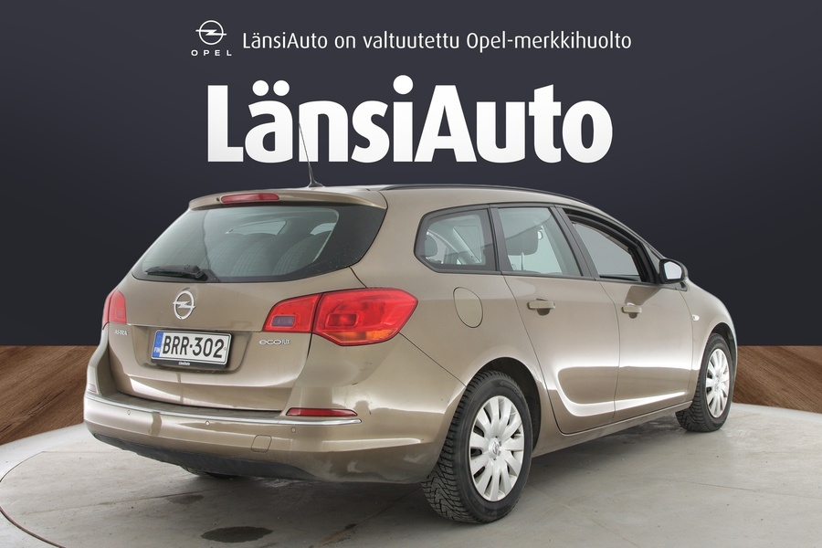 Opel Astra vaihtoauto