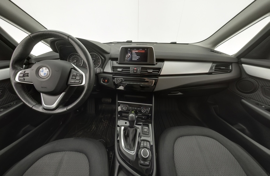 BMW 216 vaihtoauto