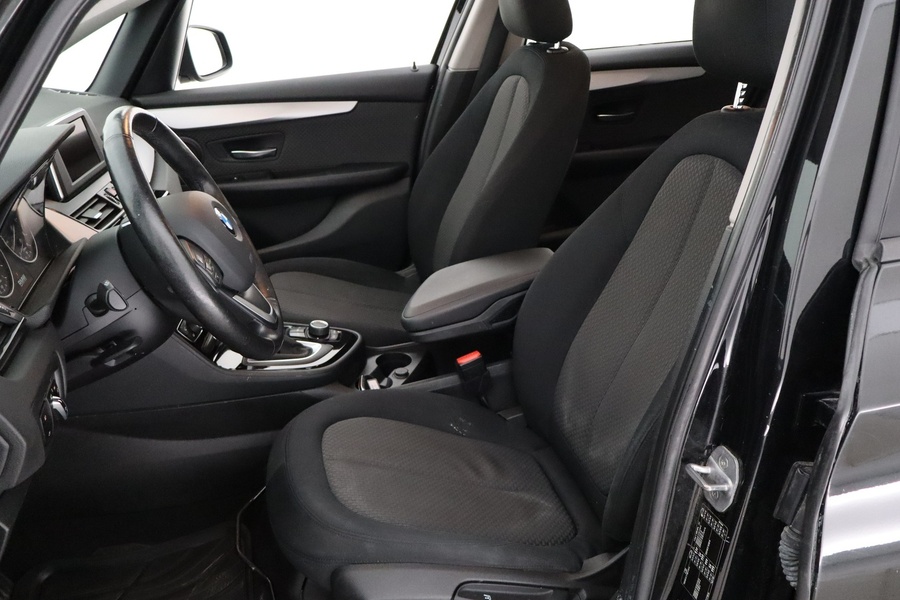 BMW 216 vaihtoauto