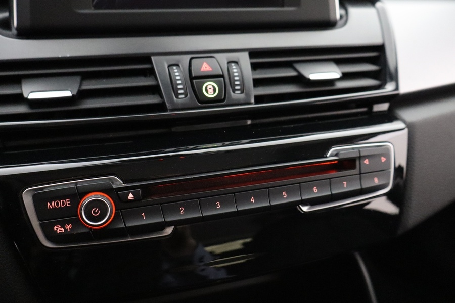 BMW 216 vaihtoauto