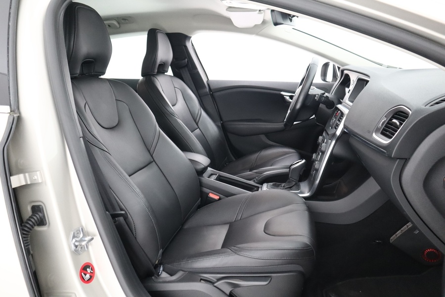 Volvo V40 vaihtoauto