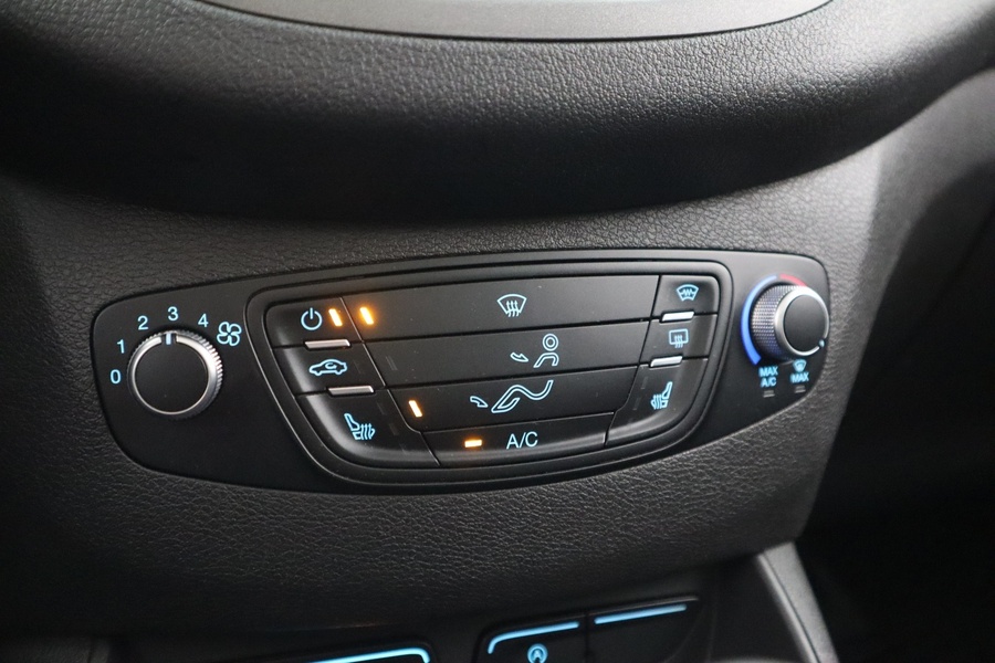 Ford Transit Courier vaihtoauto