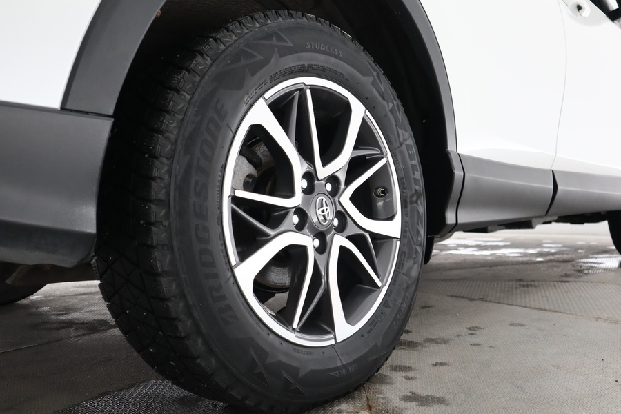 Toyota RAV4 vaihtoauto