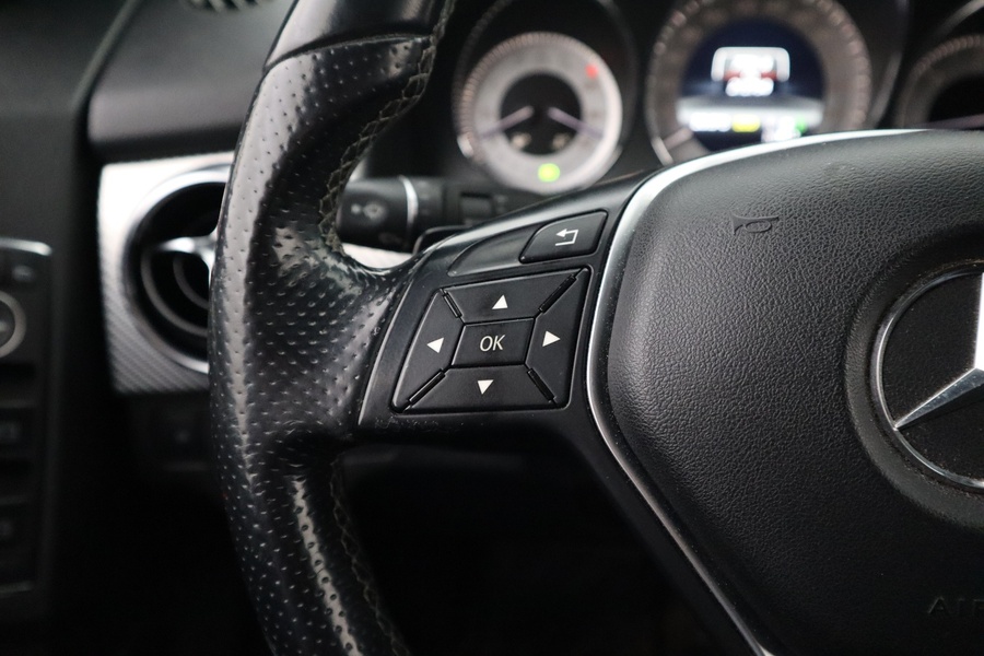 Mercedes-Benz GLK vaihtoauto