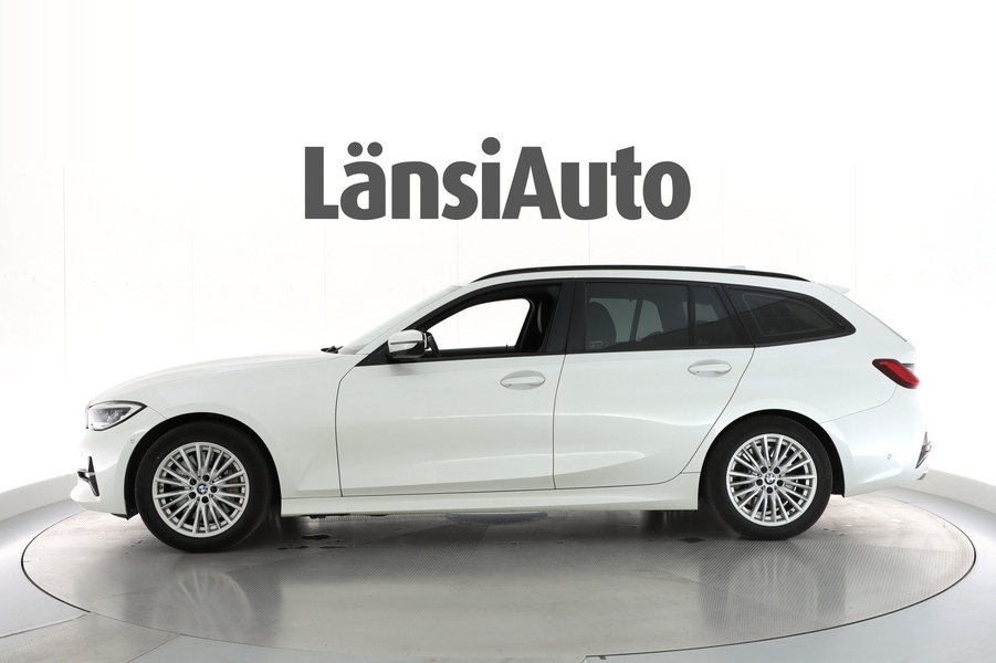 BMW 330 vaihtoauto