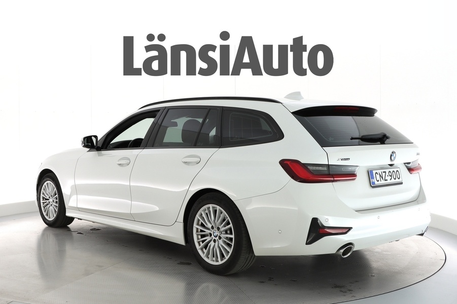BMW 330 vaihtoauto