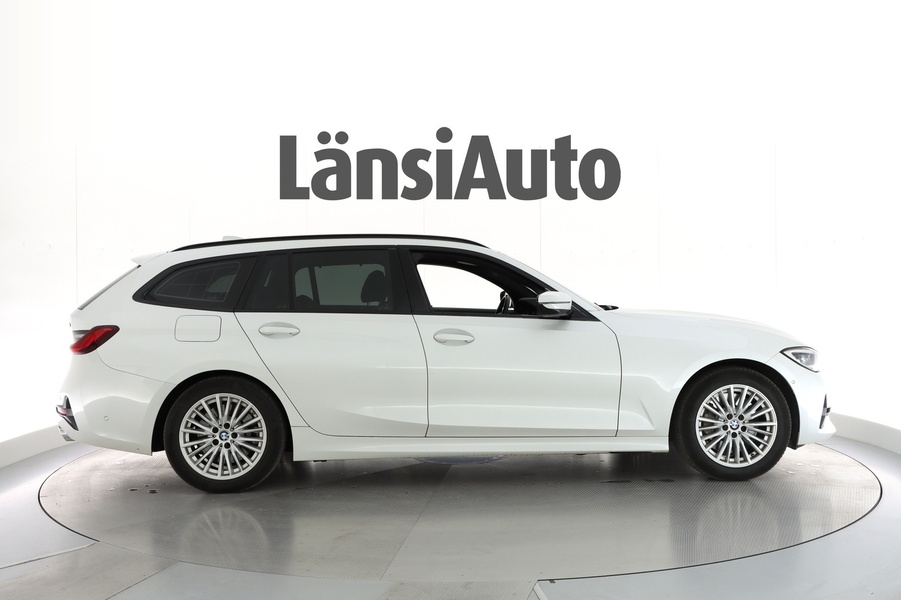 BMW 330 vaihtoauto