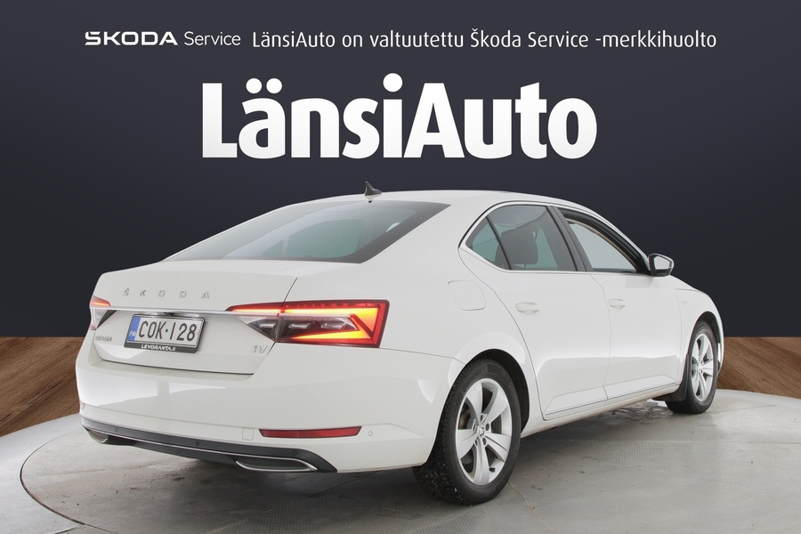 Skoda Superb vaihtoauto
