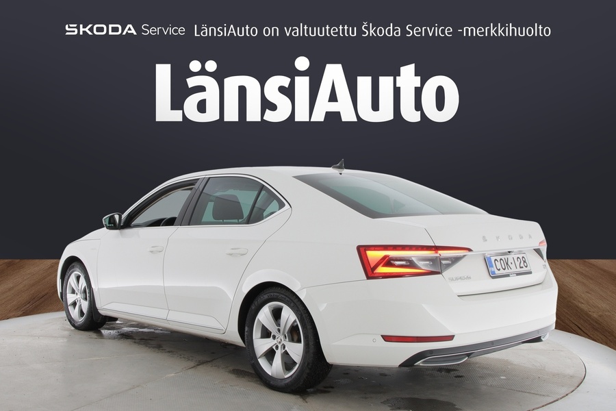 Skoda Superb vaihtoauto