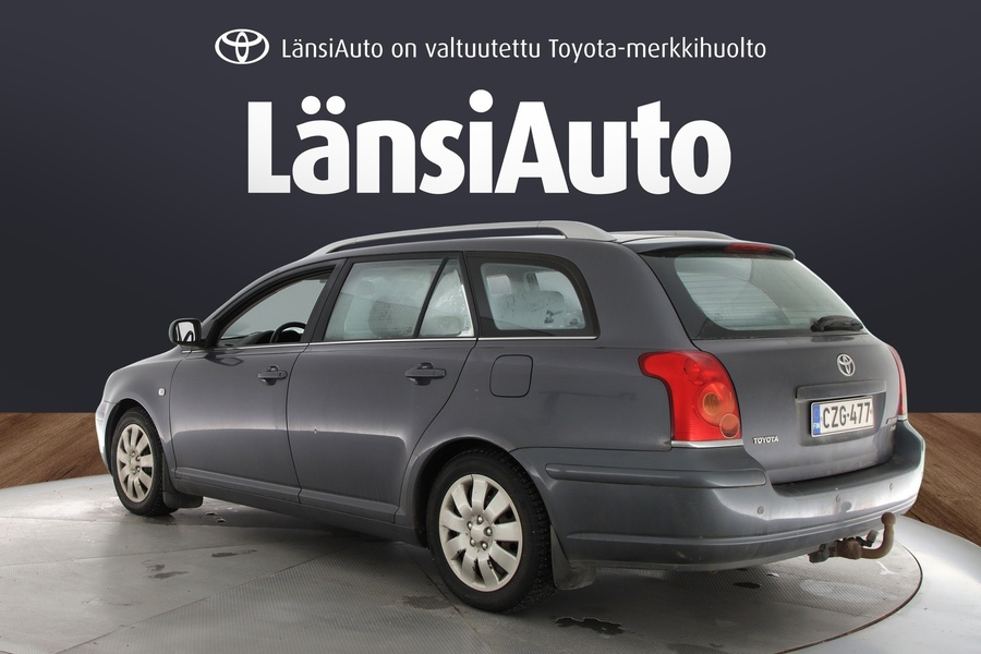 Toyota Avensis vaihtoauto