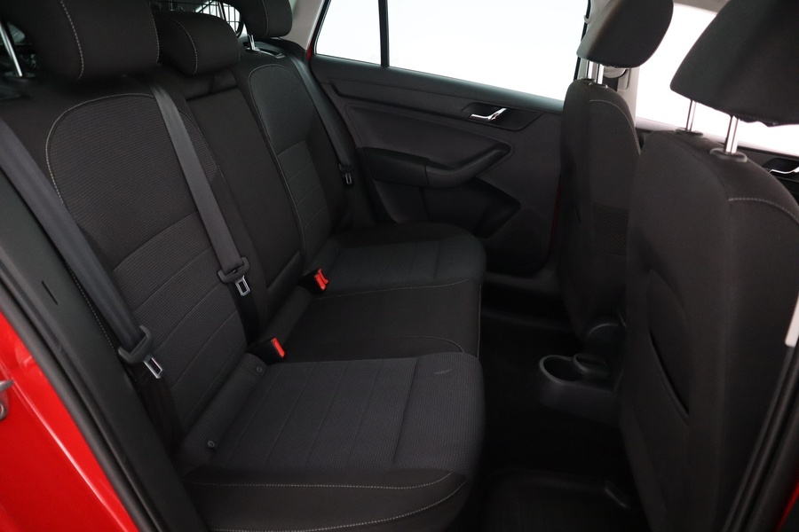 Skoda Rapid vaihtoauto