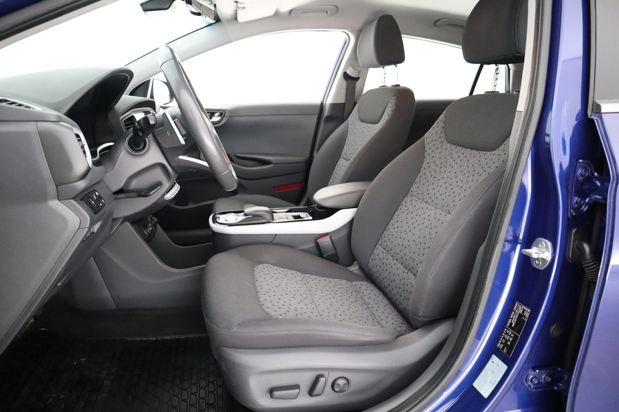 Hyundai IONIQ electric vaihtoauto