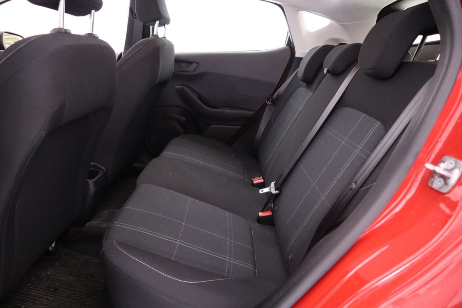 Ford Fiesta vaihtoauto