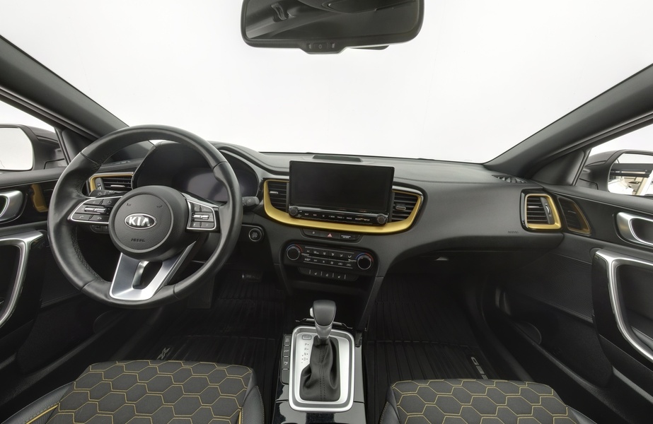Kia XCeed vaihtoauto