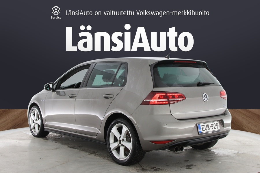 Volkswagen Golf vaihtoauto