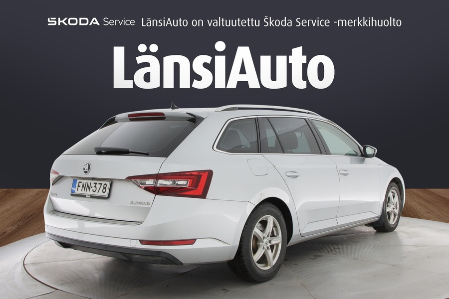 Skoda Superb vaihtoauto