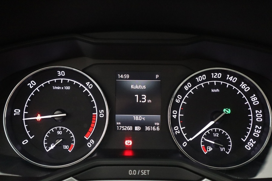 Skoda Superb vaihtoauto