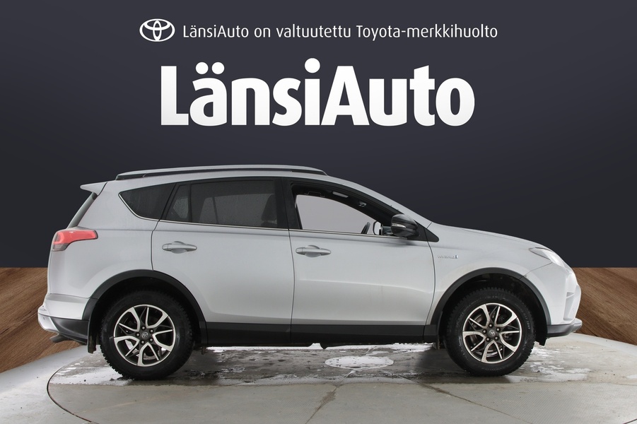 Toyota RAV4 vaihtoauto