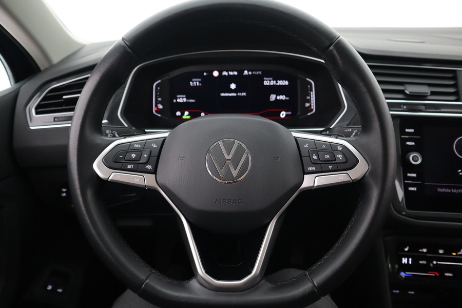 Volkswagen Tiguan vaihtoauto