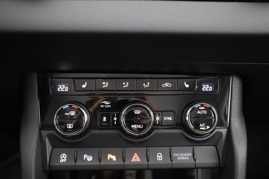 Skoda Karoq vaihtoauto