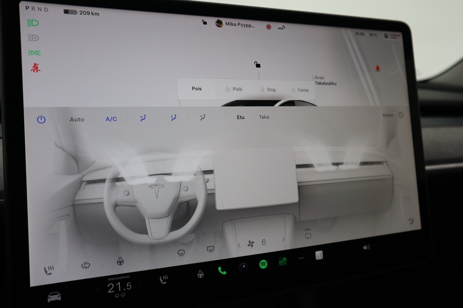 Tesla Model 3 vaihtoauto