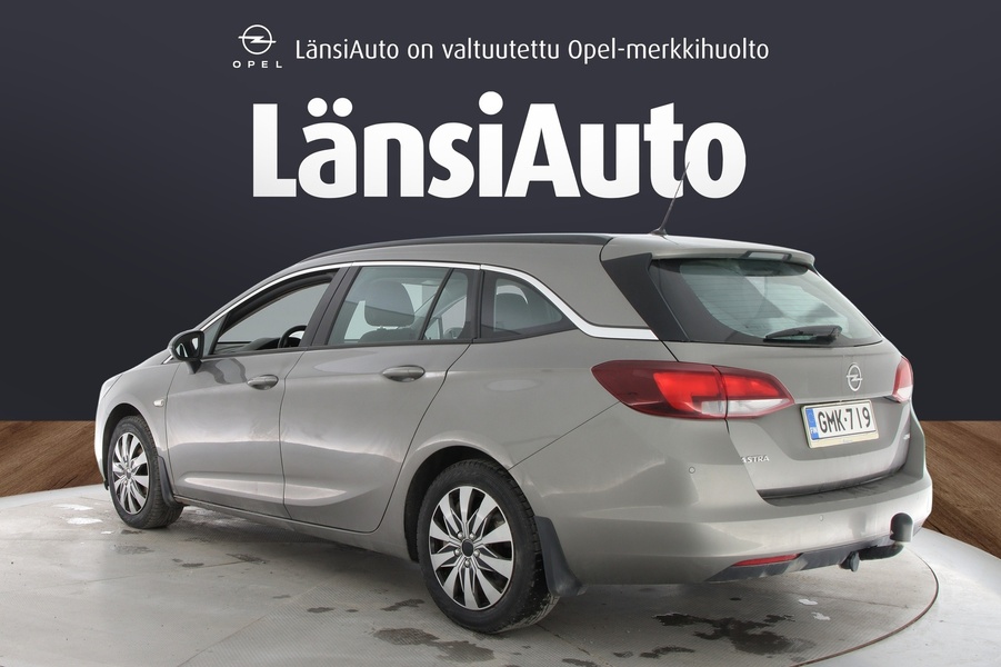 Opel Astra vaihtoauto
