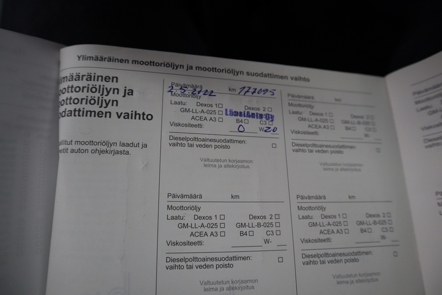 Opel Astra vaihtoauto