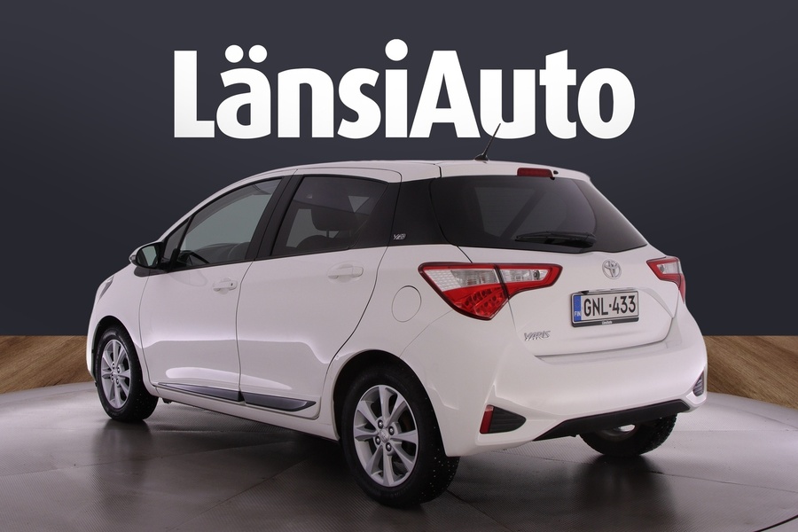 Toyota Yaris vaihtoauto