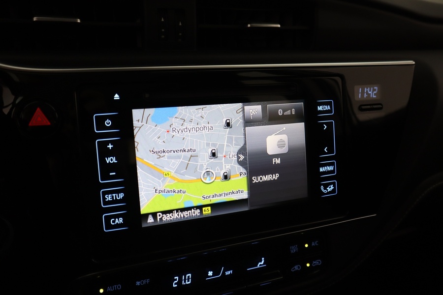 Toyota Auris vaihtoauto