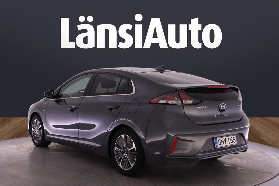 Hyundai IONIQ plug-in vaihtoauto