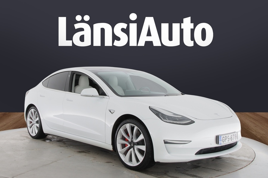 Tesla Model 3 vaihtoauto