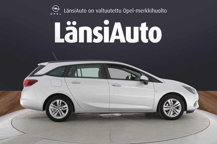 Opel Astra vaihtoauto